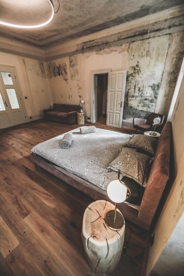 Ruttner Suite Veszprém Εξωτερικό φωτογραφία